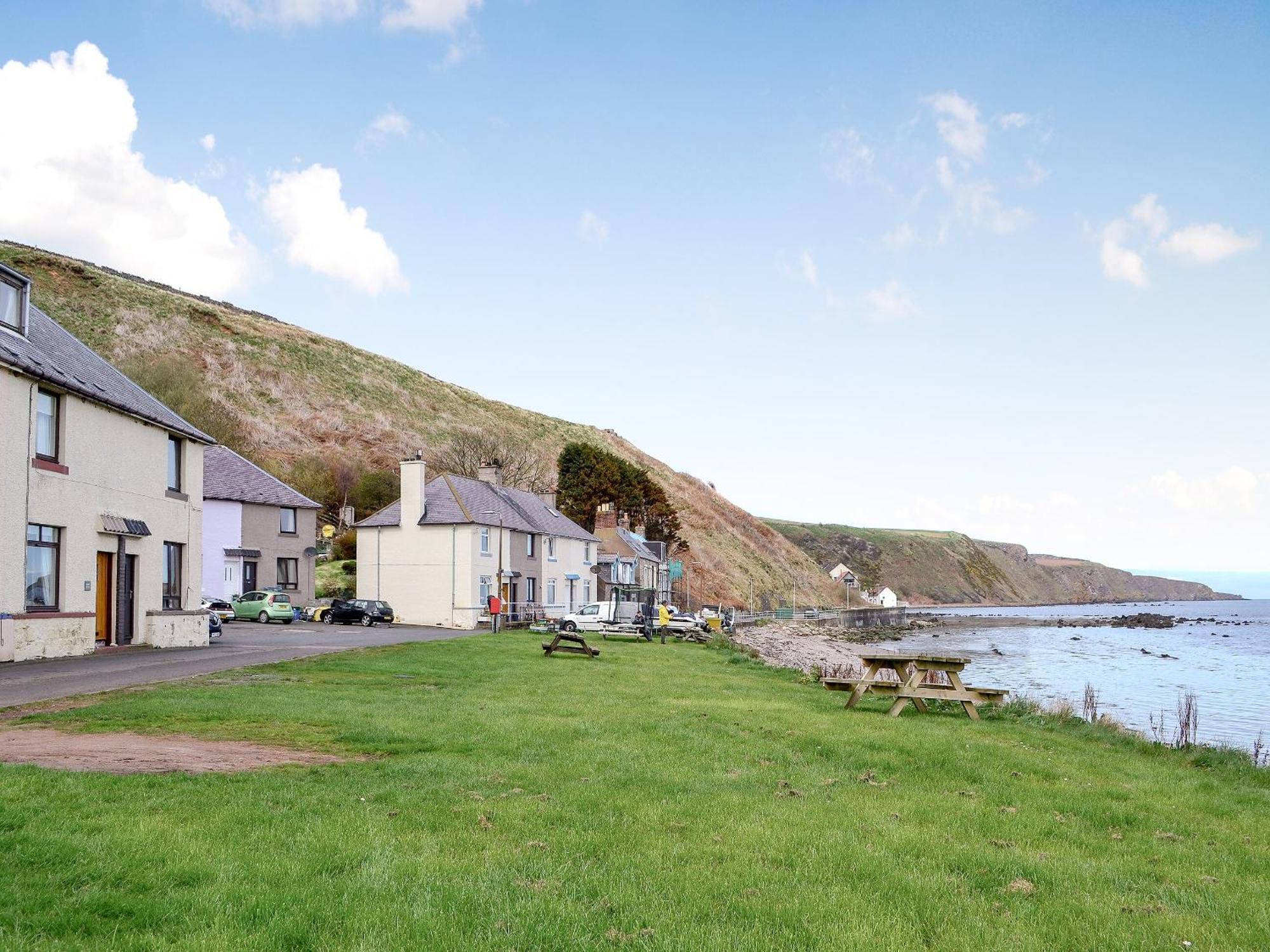 Archies Cottage Burnmouth Exteriör bild